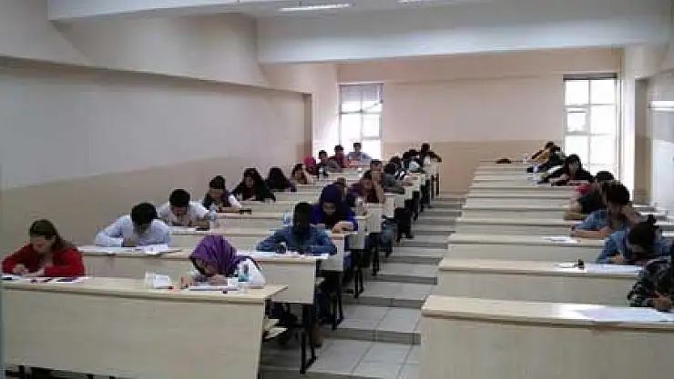 OMÜ-YÖS Sınavı 21 Ülkede 33 Merkezde Yapıldı