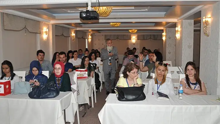 'Yaşadığım Gezegeni Öğreniyorum' Projesi