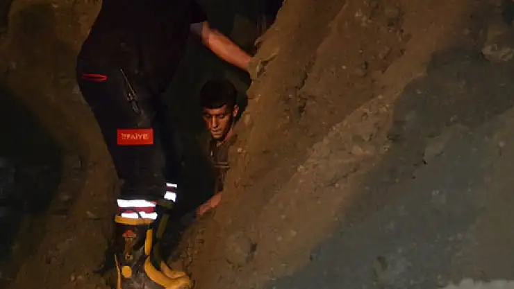 Toprak altında 3 saatlik yaşam mücadelesi