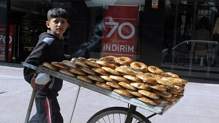 Çocukların ekmek mücadelesi