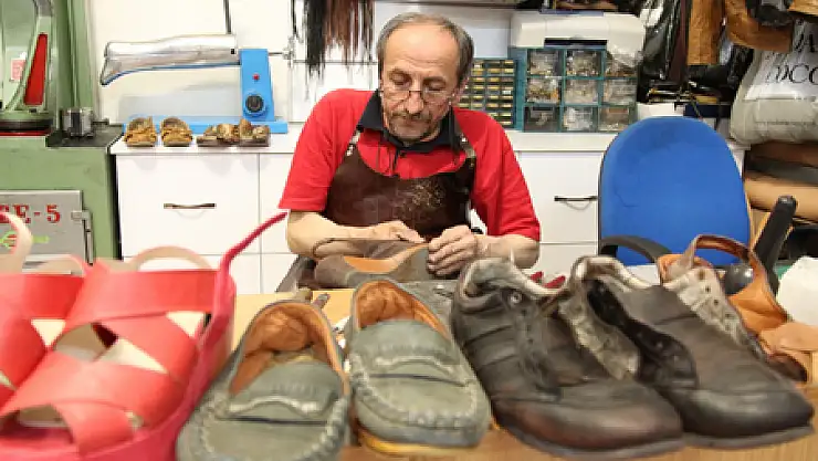 Ayakkabı Tamircileri Çırak Bulamıyor
