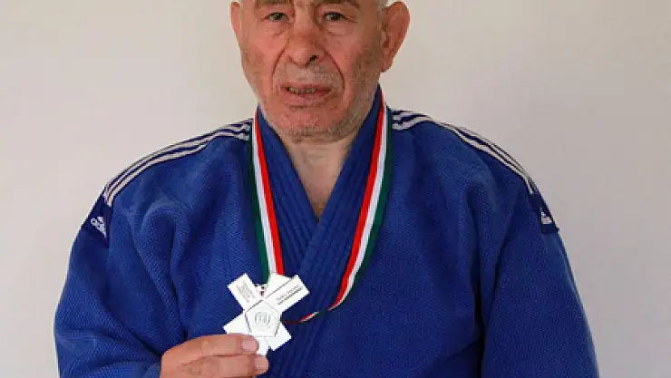 Emekli Maaşı ile Avrupa İkincisi Oldu 