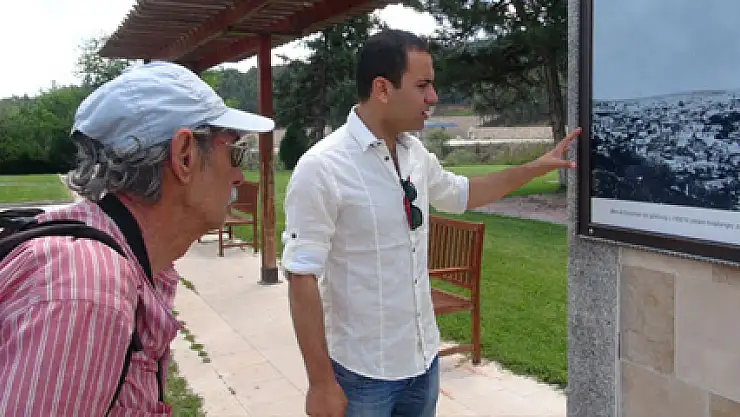 16 yıldır yürüyerek Türkiye'yi geziyor