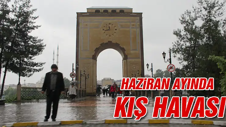 ÇARŞAMBA'DA SAĞANAK OLUMSUZ ETKİLEDİ