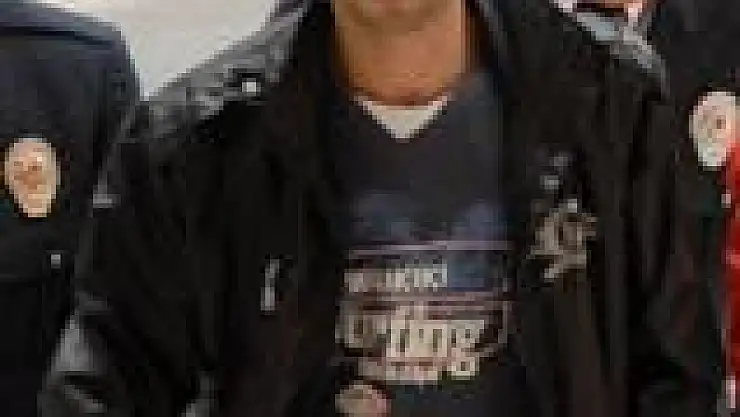 Kablo Hırsızı Baltayı taşa vurdu