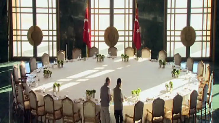 Cumhurbaşkanlığı iftarında kullanılan masa böyle hazırlandı