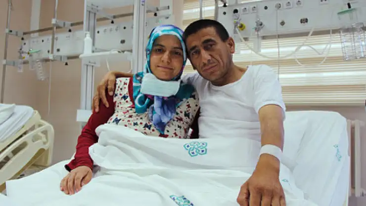 Evlilik yıldönümünde eşine böbreğini hediye etti