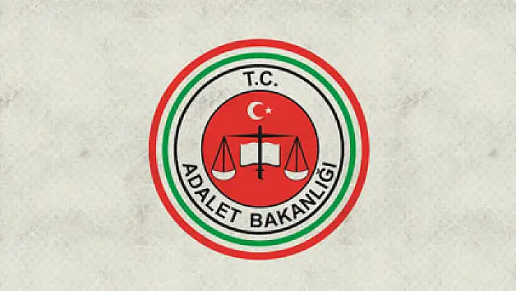 Adalet Bakanlığı binasına pompalı tüfekle ateş!