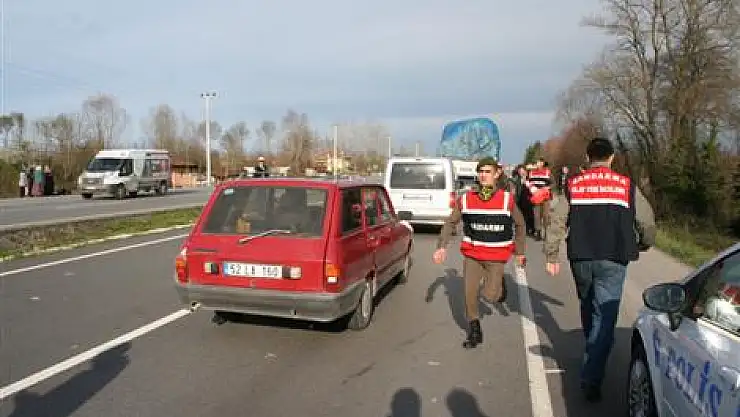 Terme' de trafik kazası:1 Ölü...