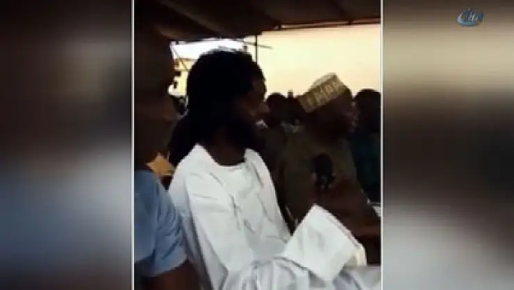 Ünlü futbolcu Adebayor Müslüman oldu