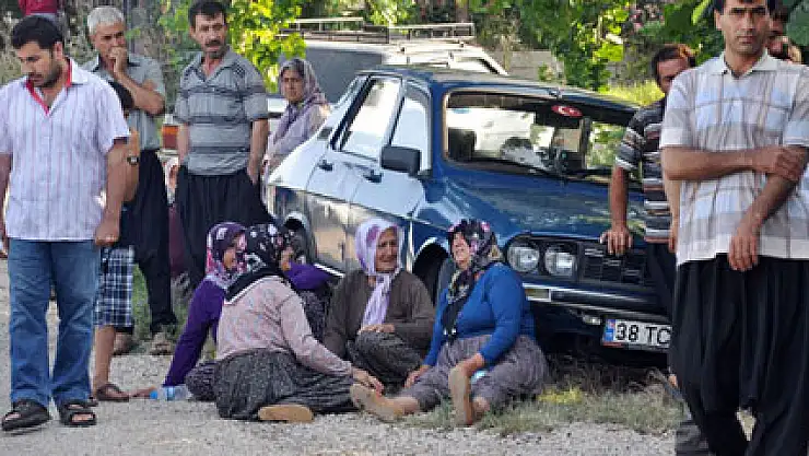Uyuyan kocasını av tüfeğiyle öldürdü!
