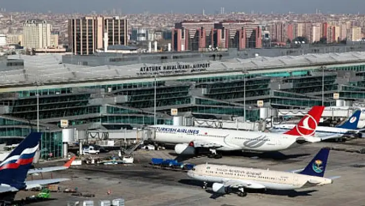 Atatürk Havalimanı'nda bayramda uçuş rekoru