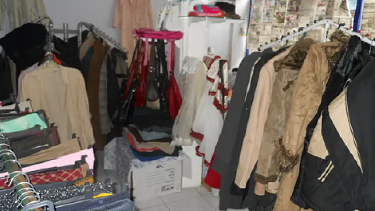 RAM, İhtiyaç Sahiplerine Yardım elini uzatıyor