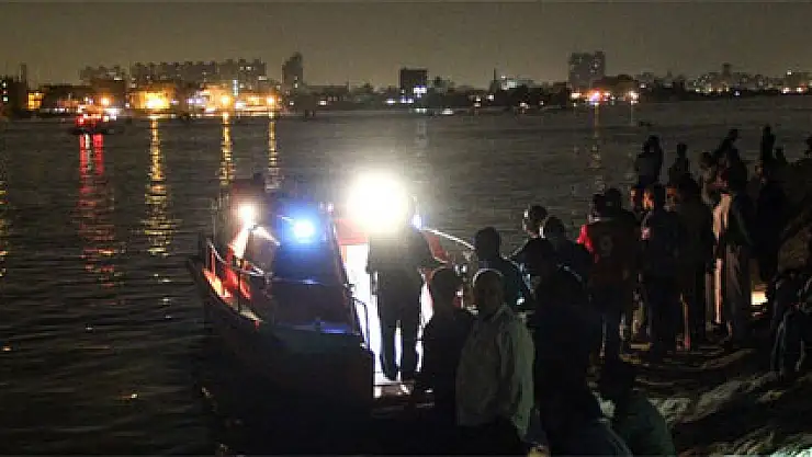 Nil Nehri'nde iki gemi çarpıştı: 15 ölü