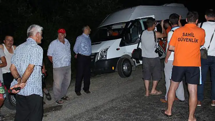 Bartın'da koyda mahsur kalan 14 kişi kurtarıldı