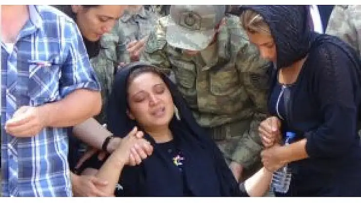 Şehit cenazesinde gözyaşları sel oldu