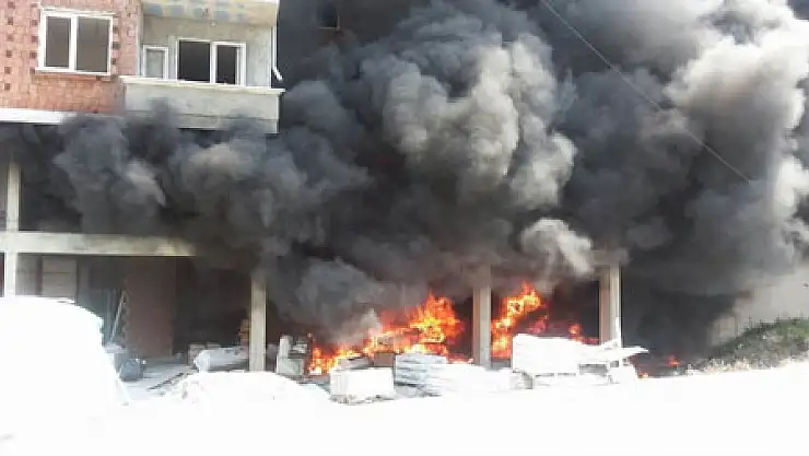 İnşaattaki Yangın Korkuttu