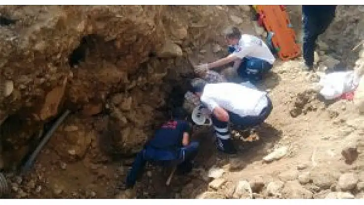 Su kuyusu açarken toprak kaydı: 1 ölü
