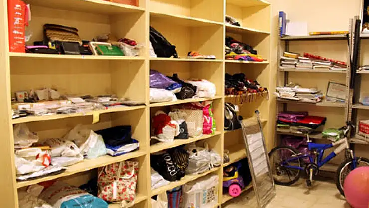 Tramvaylarda Unutulan İlginç Eşyalar