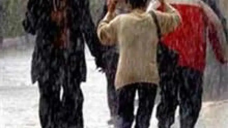 Sağnak yağış ve rüzgar uyarısı