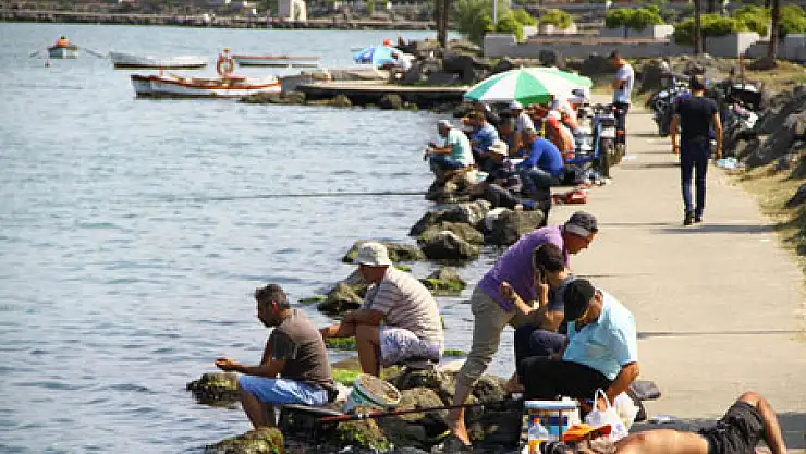 Vatandaşların Hafta Sonu Balık Tutma Keyfi