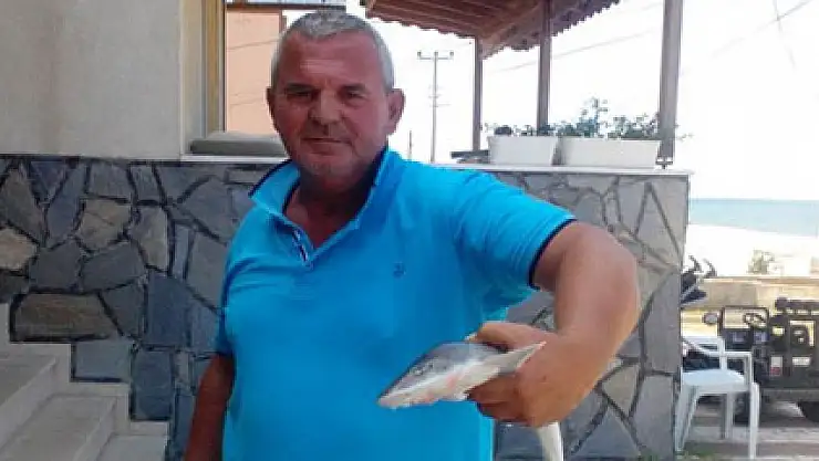 Oltayla köpek balığı yakaladı