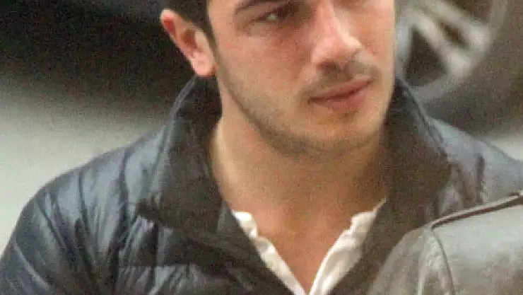 11. Kattan Düşerek Ölüme 4 Gözaltı