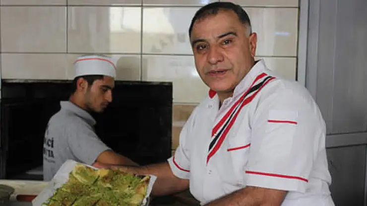 Uzun evliliğin sırrı 'katmer'