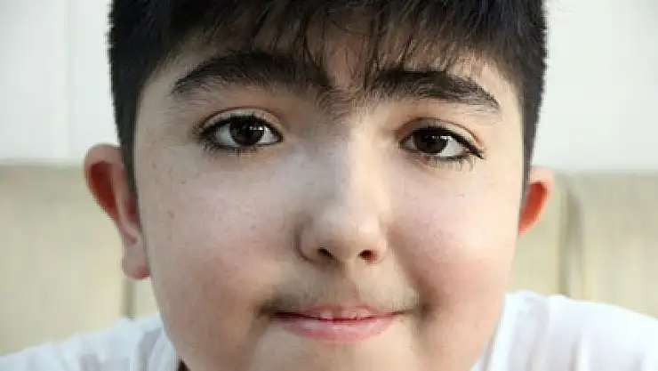 İnternet fenomeni oyuncu olmak istiyor