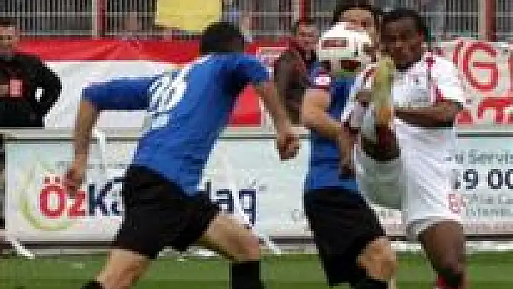 Şampiyon Darbe Aldı