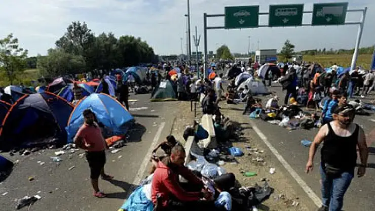 Macaristan mültecilerin umutlarına nokta koydu