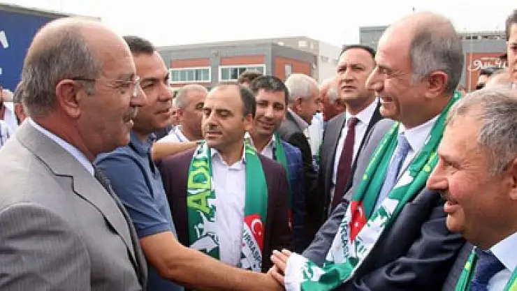 Efkan Ala'ya Bursa'da coşkulu karşılama