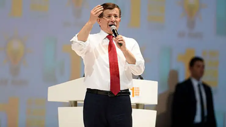 Başbakan Davutoğlu: 'İlk günkü aşkla haydi bismillah'