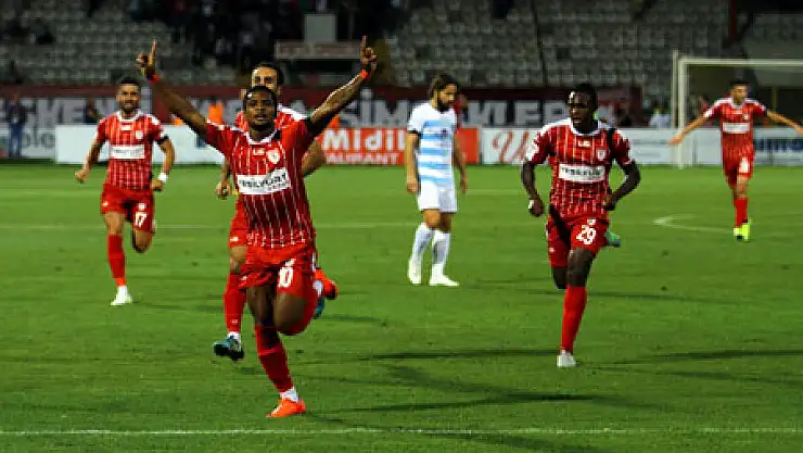 Samsunspor İkinci Yarı Açılıyor