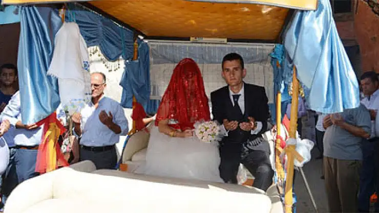Faytonu gelin arabası yaptılar