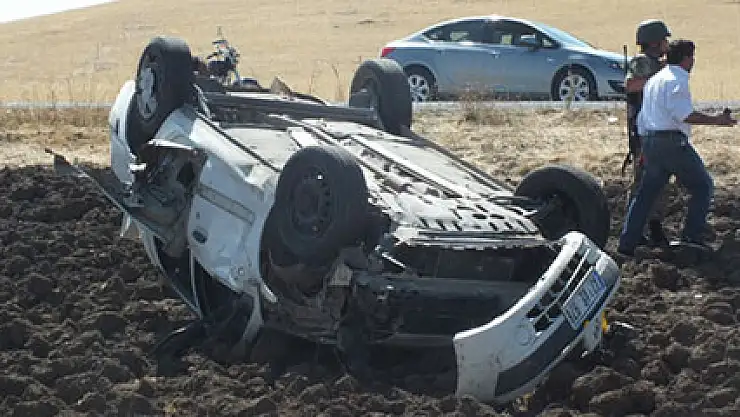 Otomobil takla attı: 4 ölü, 3 yaralı