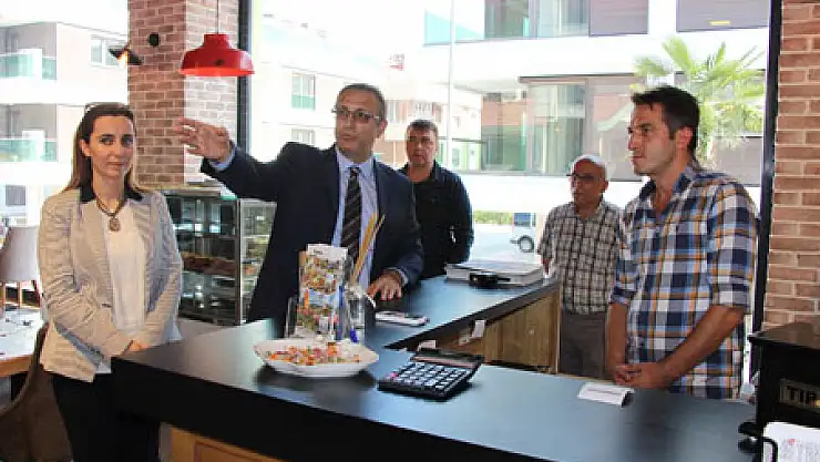 Türkçe İsim Kullanana 'Onurluk Belgesi'