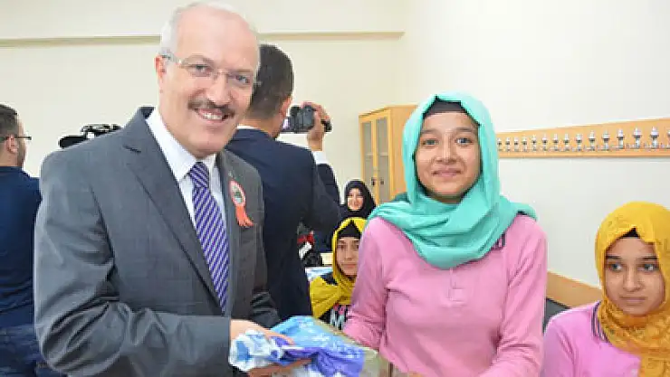 Gaz lambası ışığında okudu, şimdi belediye başkanı