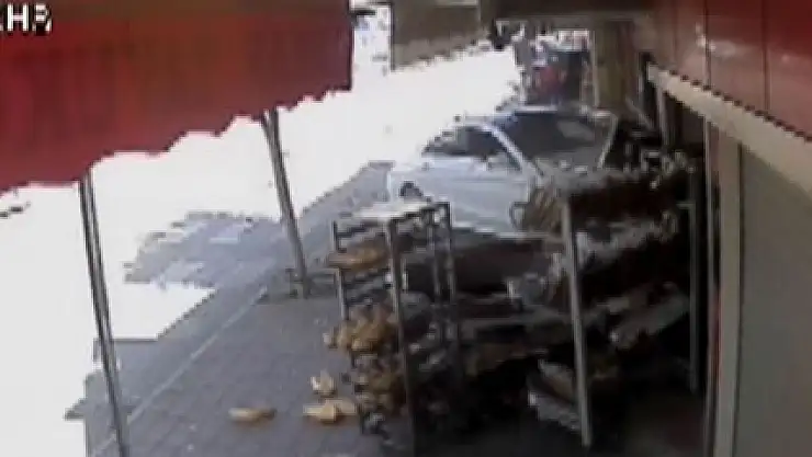 İşyerine önce otomobil, sonra zabıta daldı