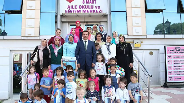 Başkan Genç'ten Çocuklara Sürpriz