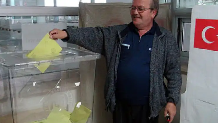 Kapıkule'de oy kullanma işlemi başladı