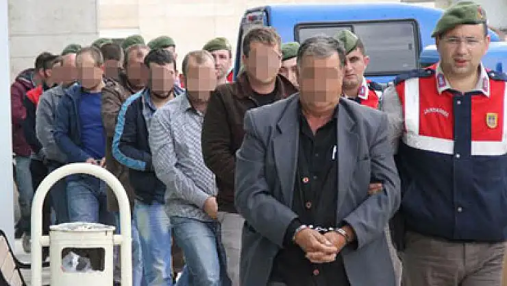 Düğünde muhtar dahil 11 kişi gözaltına alındı