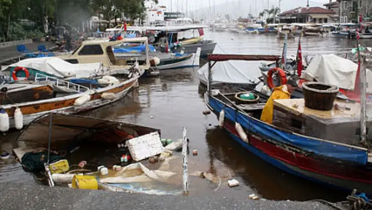 Marmaris'te metrekareye 237 kilo yağış düştü