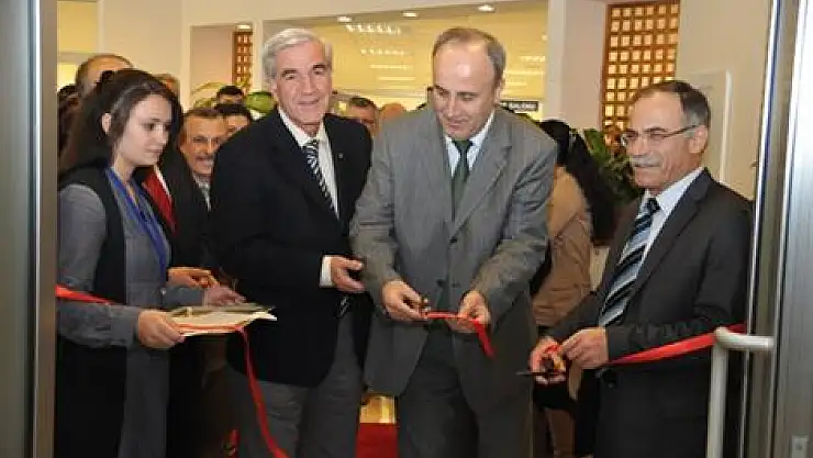 OMÜ Merkez kütüphanesi'nde yeni sistem