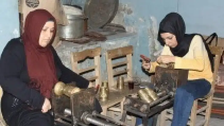 Bakıra hanım eli değdi