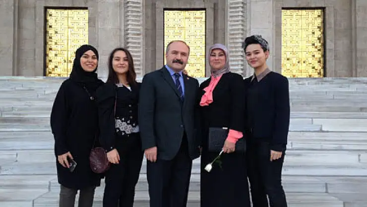 Usta TBMM'ye kaydını yaptırdı