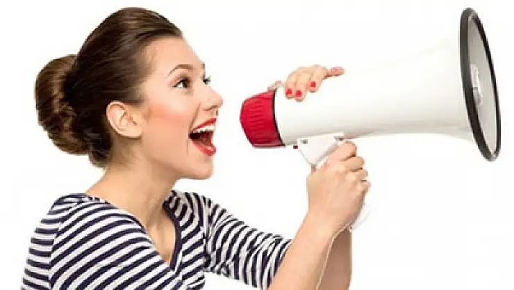 Hızlı ve yüksek sesle konuşanlar dikkat