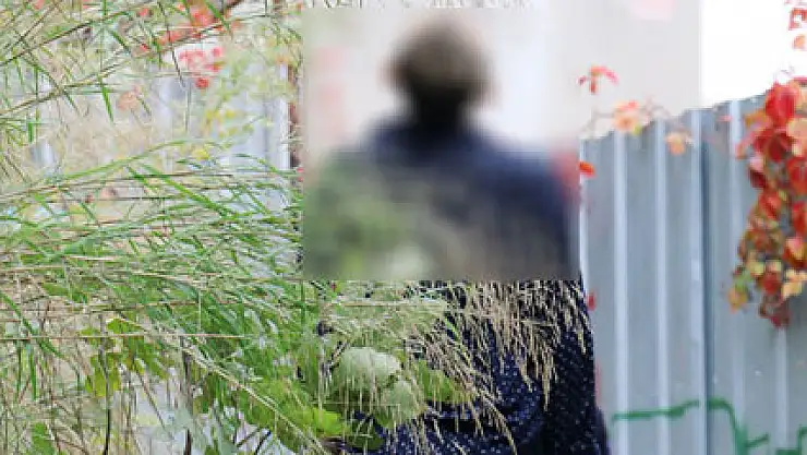 Cihangir'de demire asılmış ceset bulundu