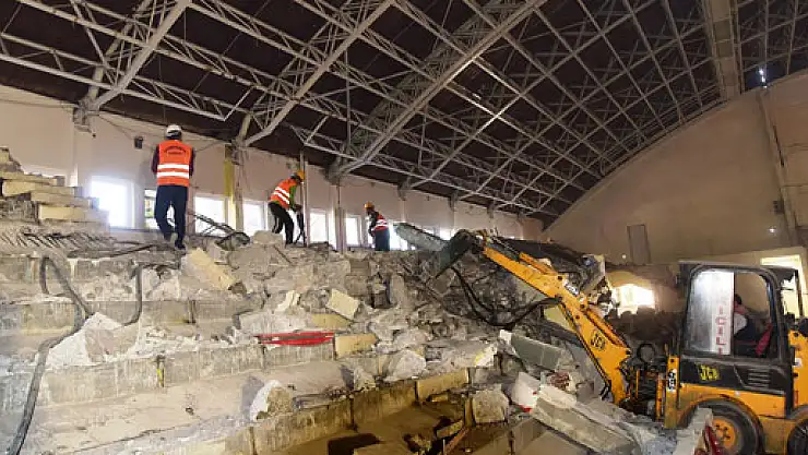 İSTİKLAL MÜCADALESİNİYÜREĞİMİZDE HİSSEDECEĞİZ