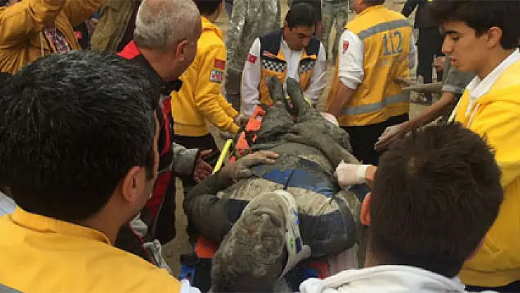 Adana'da göçükte can pazarı